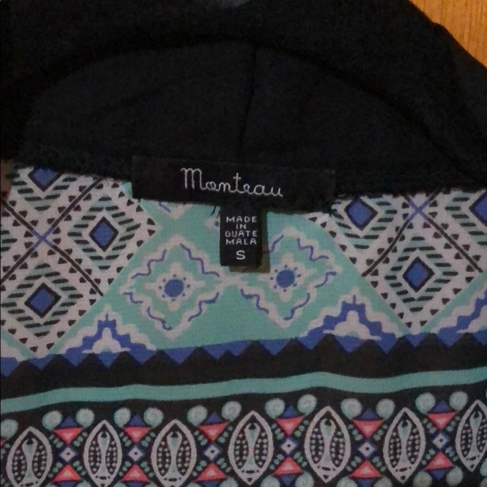 Patterned Kimono - Picture 3 of 3
